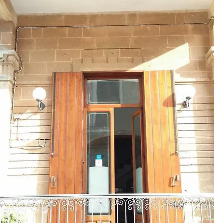 Sorelle De Filippis 住宿加早餐酒店 萨尔维